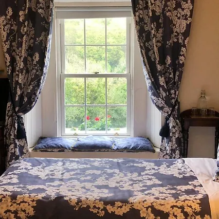 The Old Coach House 4* Avoca