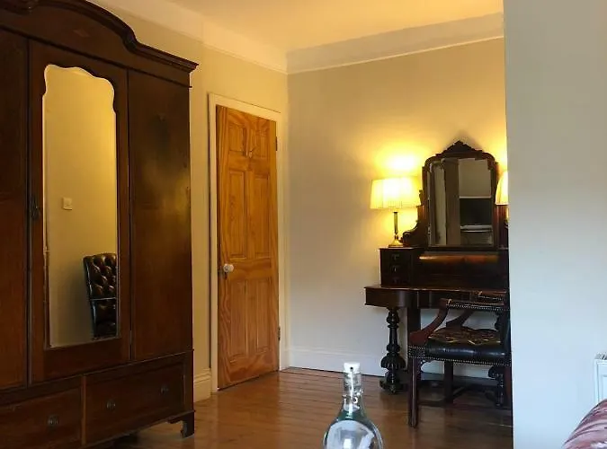 The Old Coach House Avoca